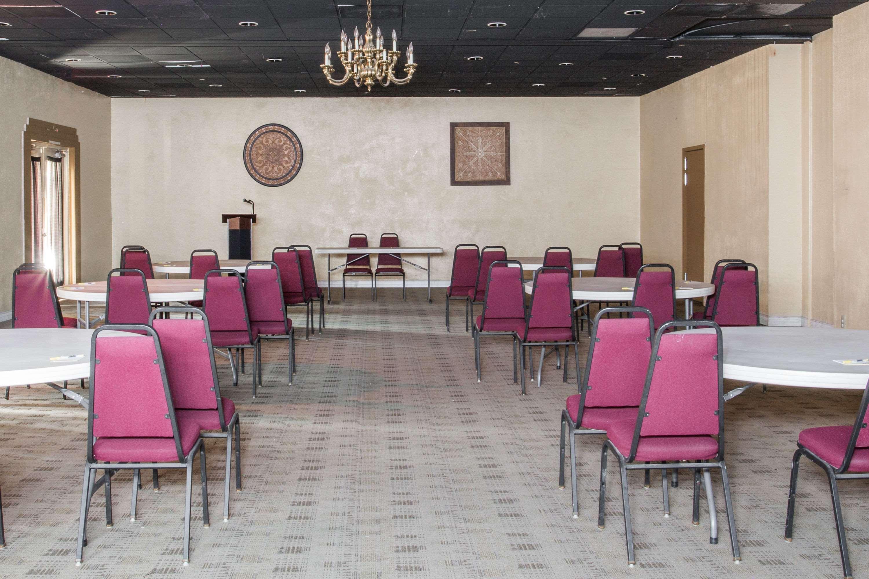 Days Hotel By Wyndham Peoria Glendale Area Eksteriør billede
